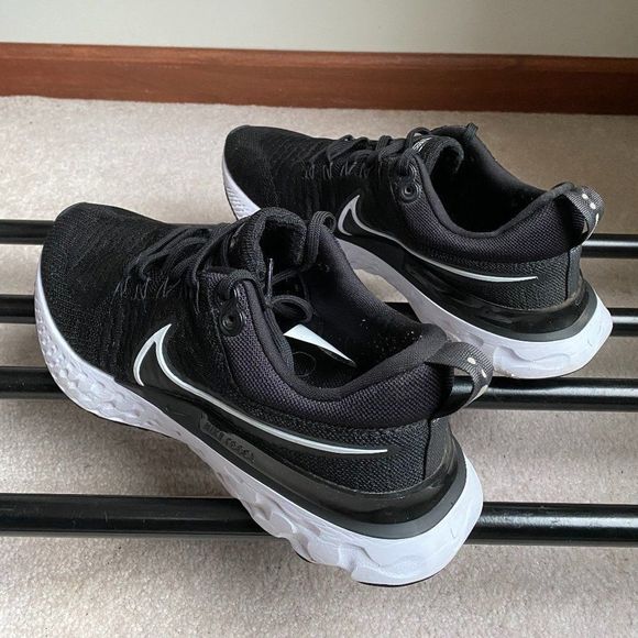 NIKE Women Charlie Tiger 2423-002 Infinity React 3 Running Shoes - Picture 4 of 7